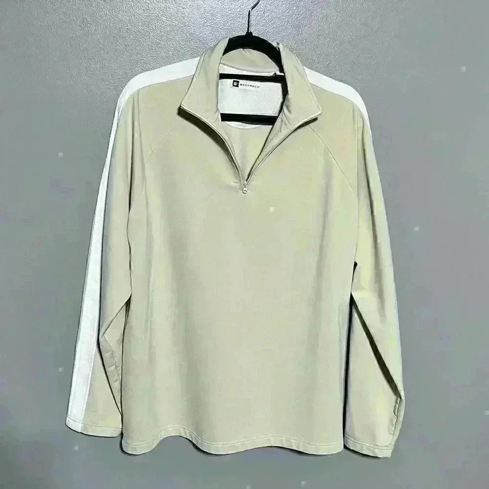 Bachrach, size L, Polyester/cotton Qtr. zip‎ pullover.